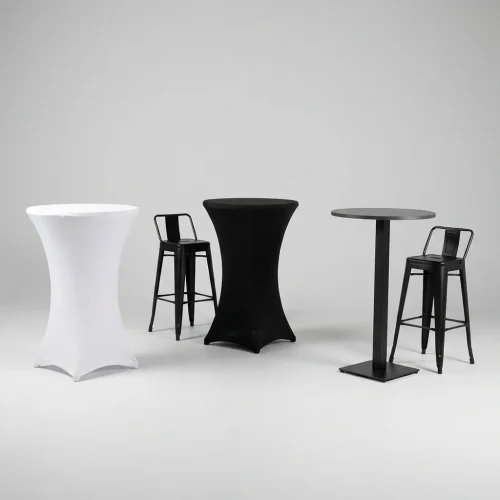 mesas-cocktail-1 Mesas de cocktail altas com capa branca e preta, mesa de tampo redondo e bancos altos pretos